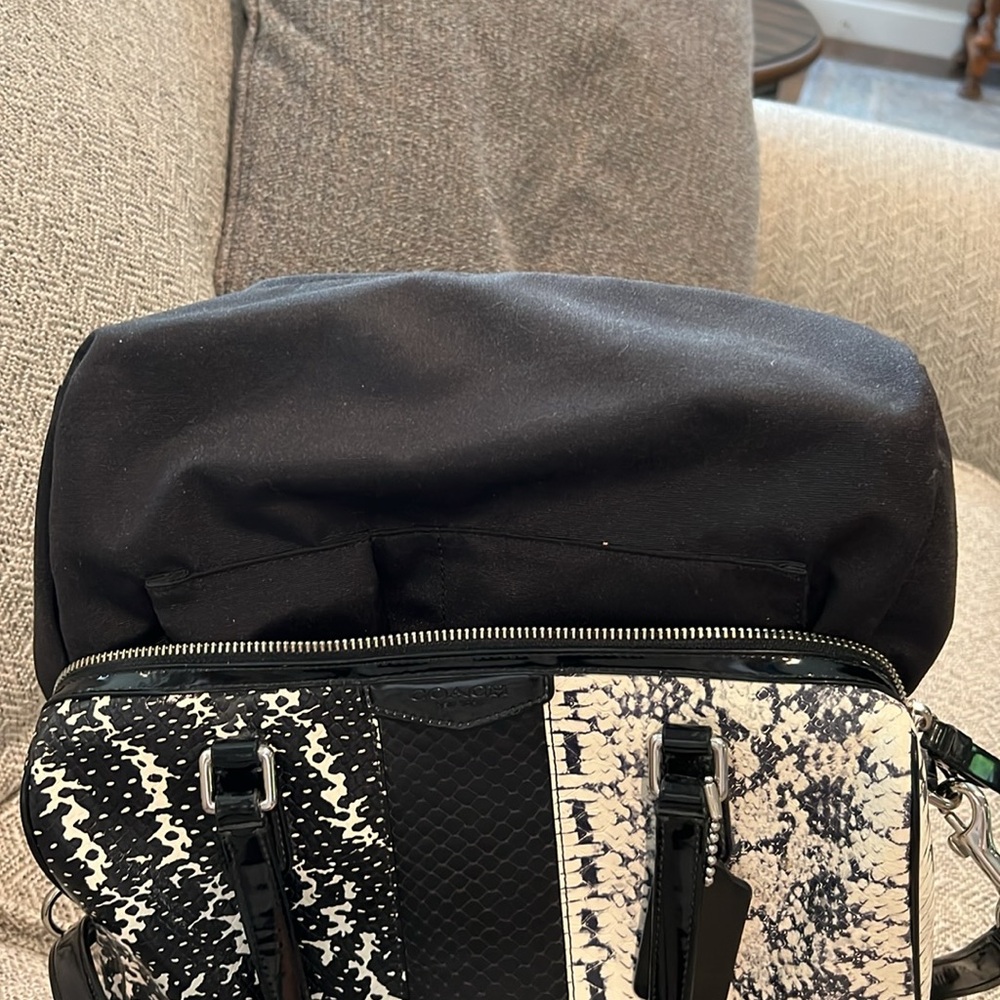 Coach Black and White Women's Handbag - Picture 13 of 14